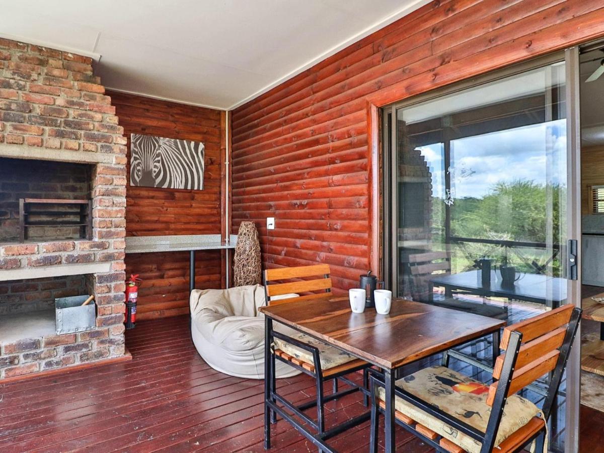 Marloth Kruger View Apartment Marloth Park Bagian luar foto